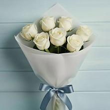 Букет 7 Белых роз Эдлесс Лав в Маджалисе