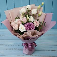 Букет цветов из:  Розы и Лизиантусы в Маджалисе