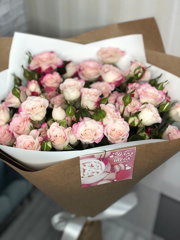 Букет цветов из: Розы в Маджалисе