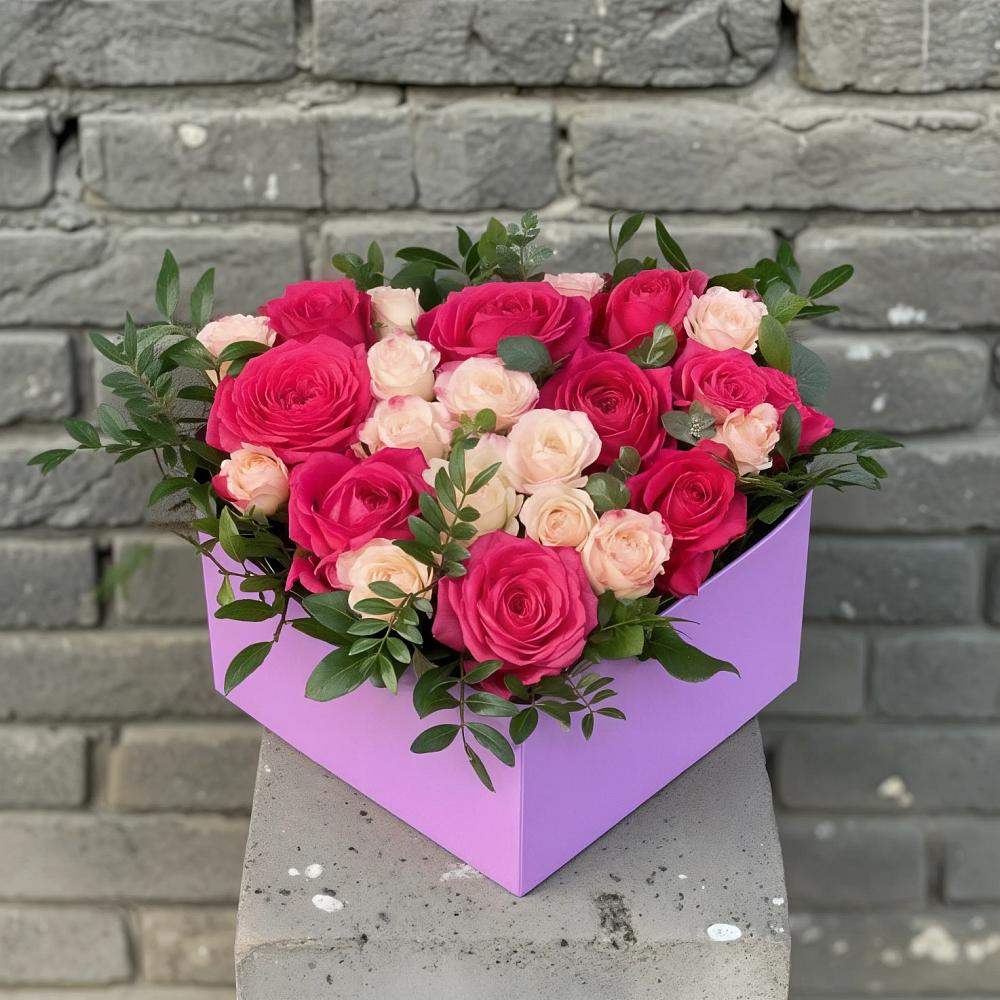 Цветочная композиция из Розы в коробке в Маджалисе