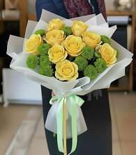 Букет цветов из:  Хризантемы и Розы в Маджалисе
