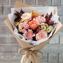 Букет цветов из:  Гвоздики, Хризантемы и Розы в Маджалисе