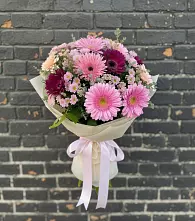 Букет цветов из:  Герберы и Хризантемы в Маджалисе