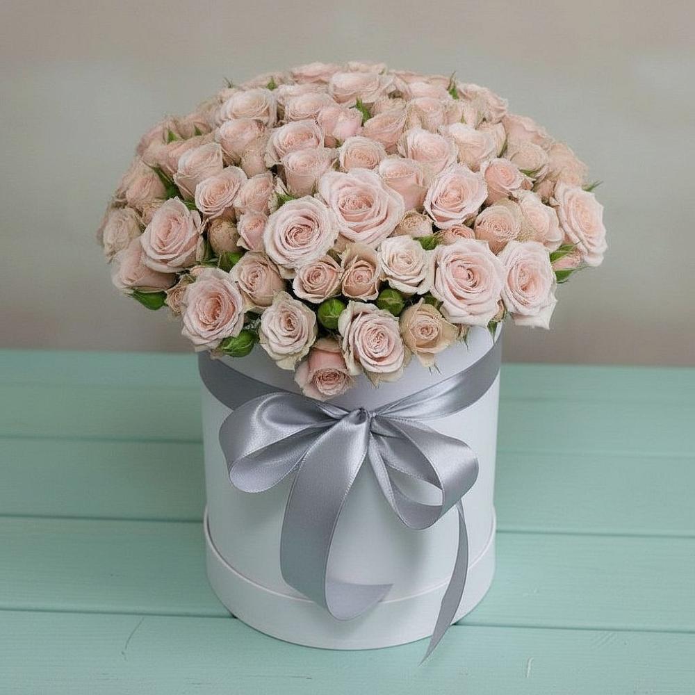 Цветочная композиция из Розы в шляпной коробке в Маджалисе